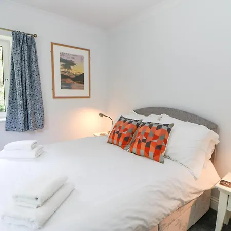 Bridgedown House *